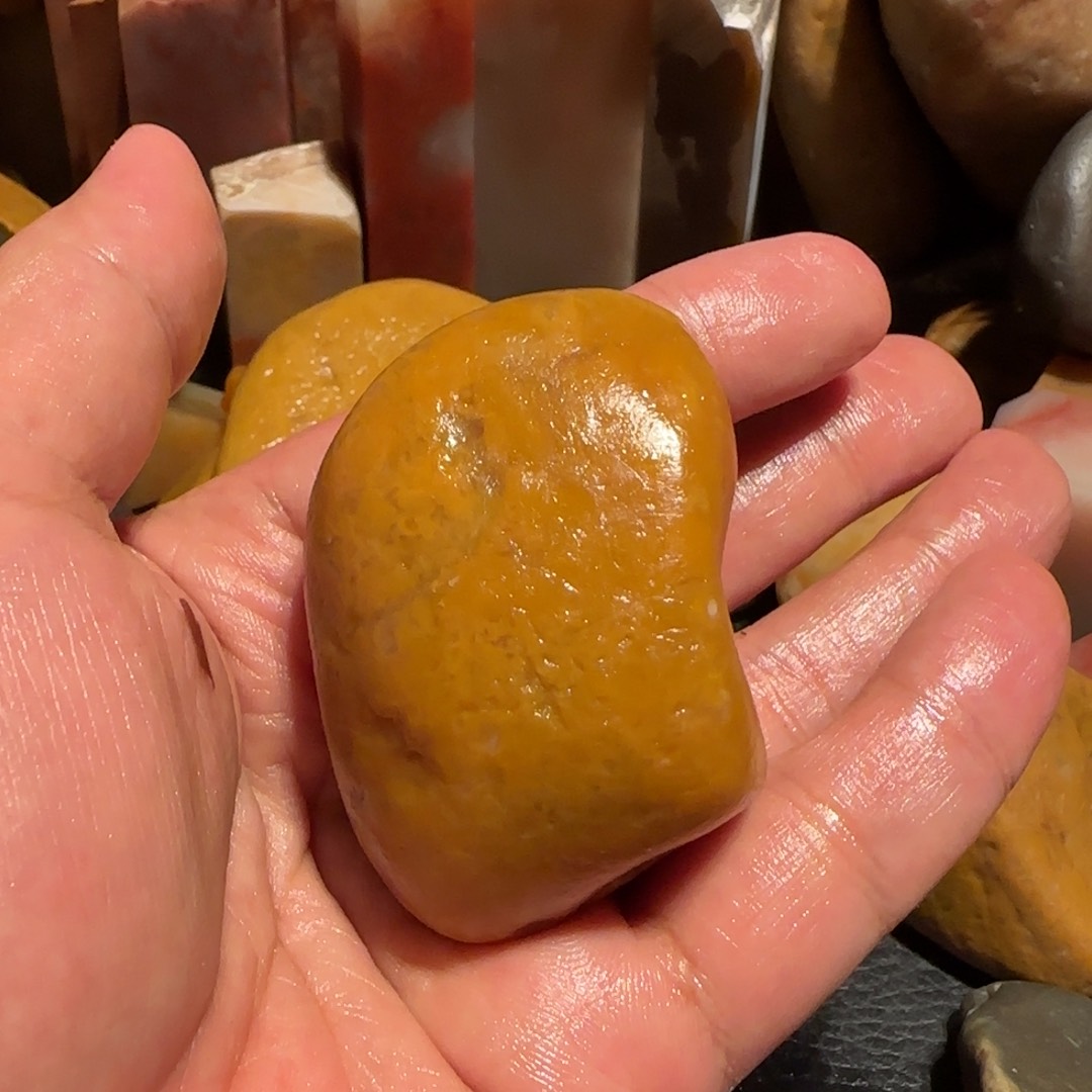 老挝石田黄原石，