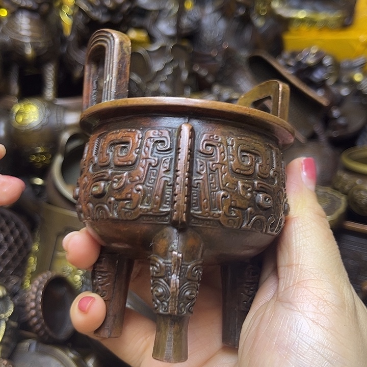 诚信经营精美铜器