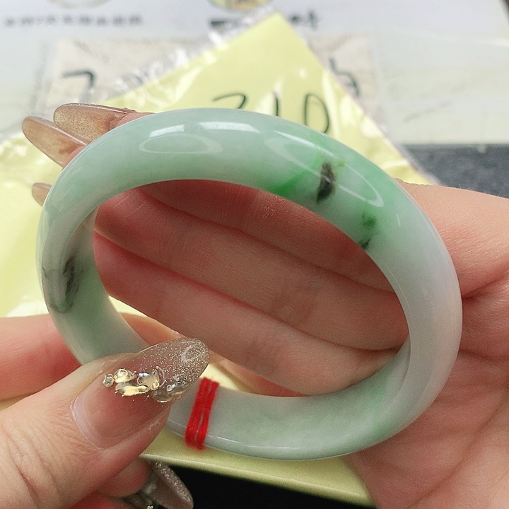 翡翠手镯未镶嵌缅甸天然A货翡翠