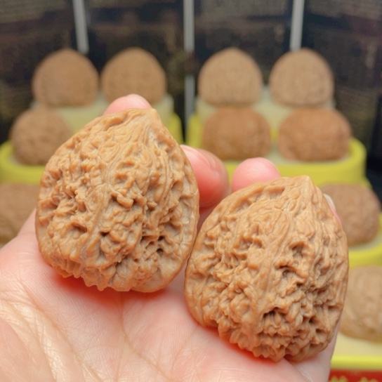 文玩核桃吊坠34全品南疆手捻