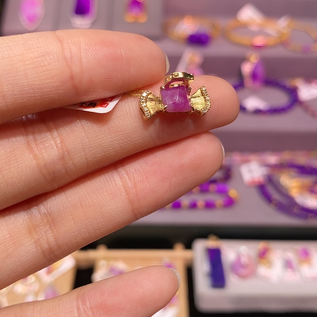 苏纪石（舒俱来）18K金镶嵌吊坠(不含链)