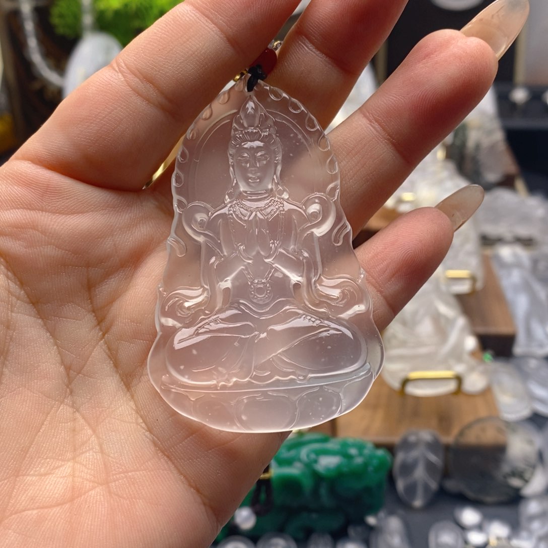 石英质玉颈饰未镶嵌e****0