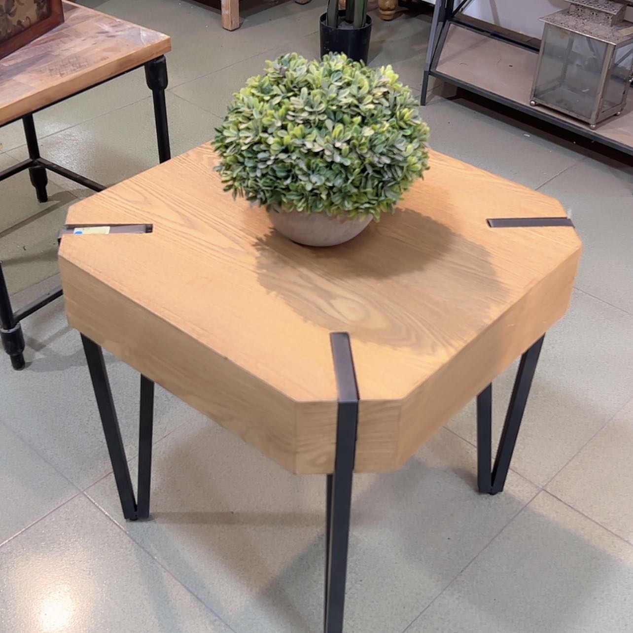 【闪购商品】全新小方桌50.50.50