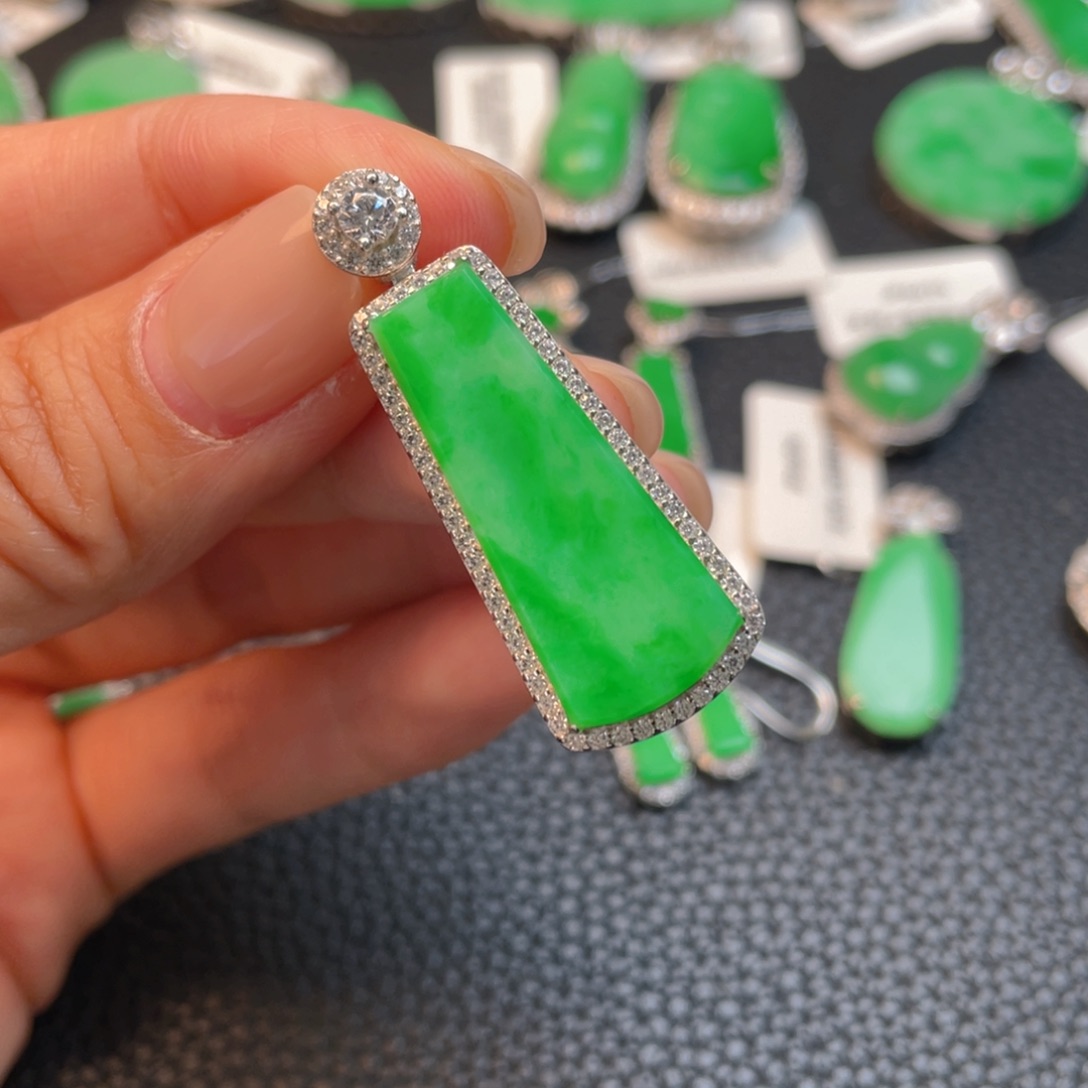 翡翠银S925镶嵌吊坠(不含链)