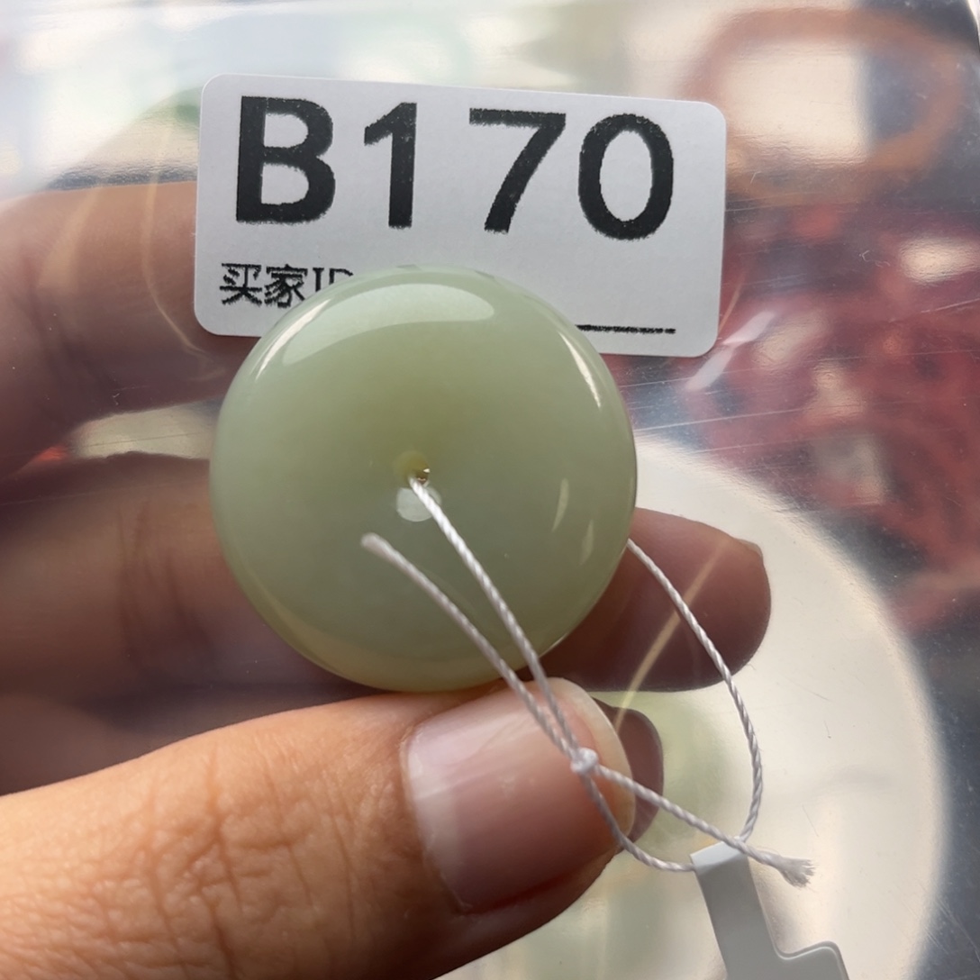 迷***草和田玉未镶嵌珠宝奇石