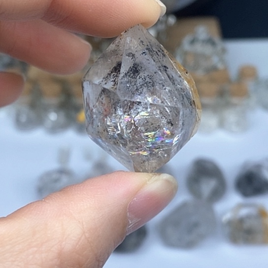 水晶颈饰未镶嵌彩虹晶中晶黄胶花