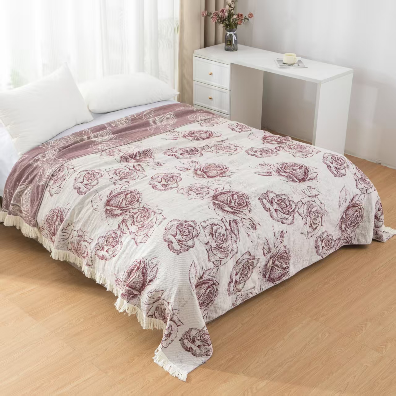 M【玫瑰花语】200*230cm汉麻亲肤多功能床盖家用简约床盖可机洗