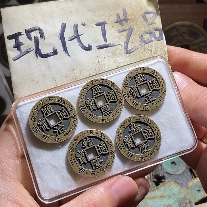 铜现代翻砂制作工艺品