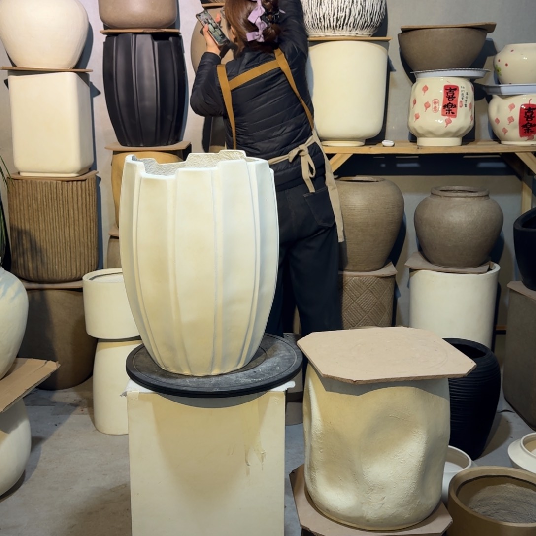 复合镁泥材质的花盆