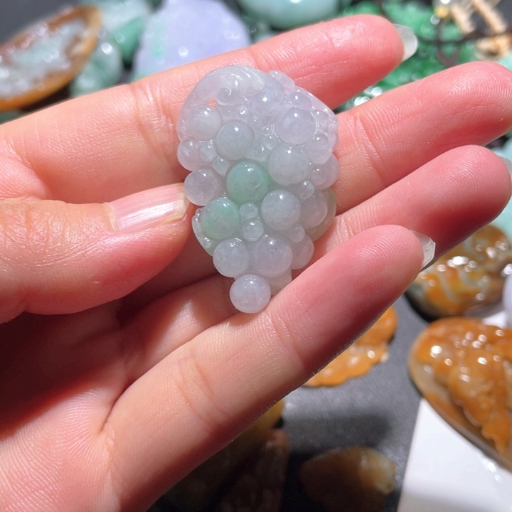 【闪购商品】翡翠颈饰未镶嵌天然翡翠