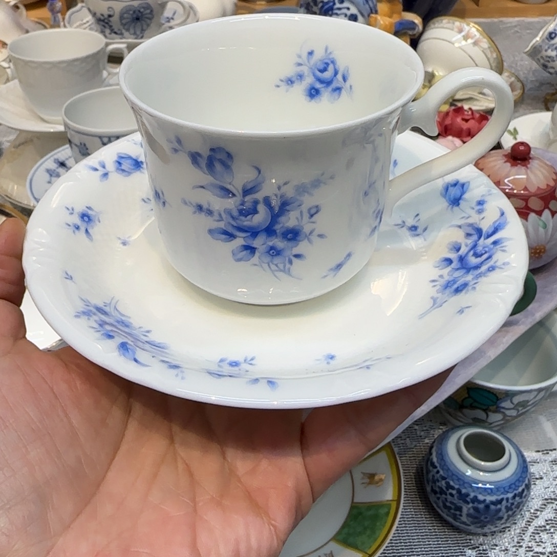 咖啡杯里的咖啡是我的最爱了吧