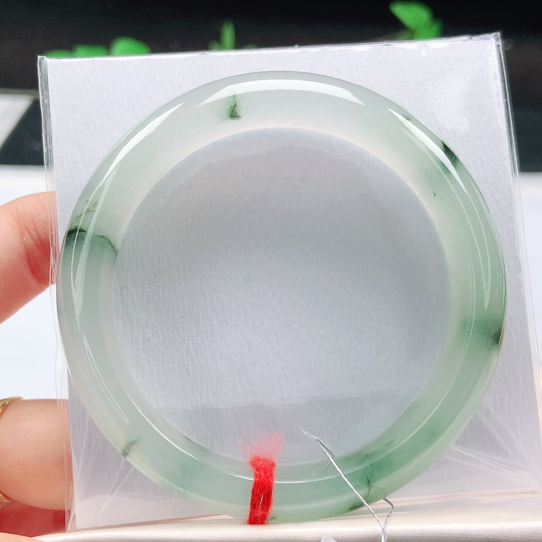 未镶嵌手镯翡翠57圈