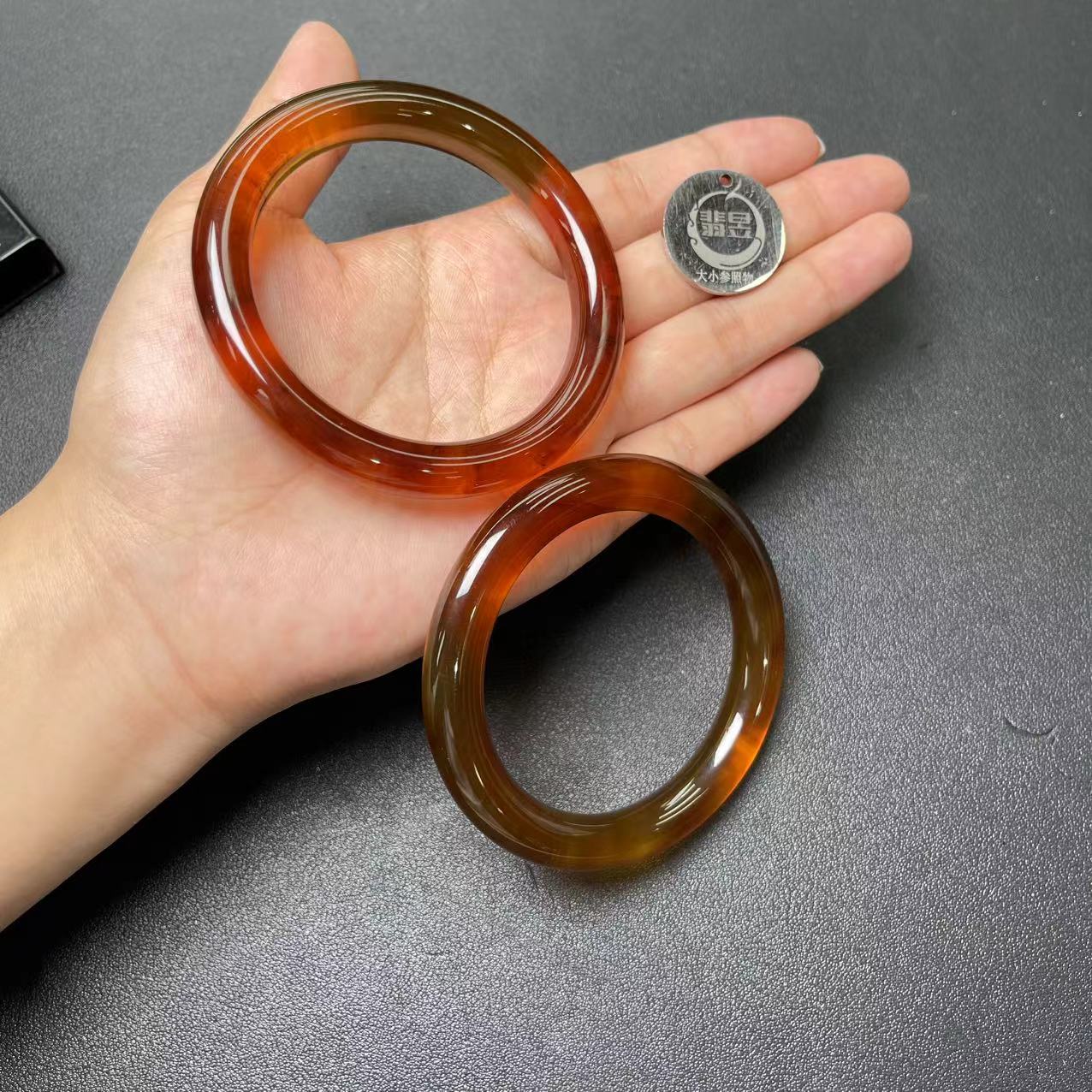 36701T14-3N15-缅料血蜜手镯-多样性/发一件