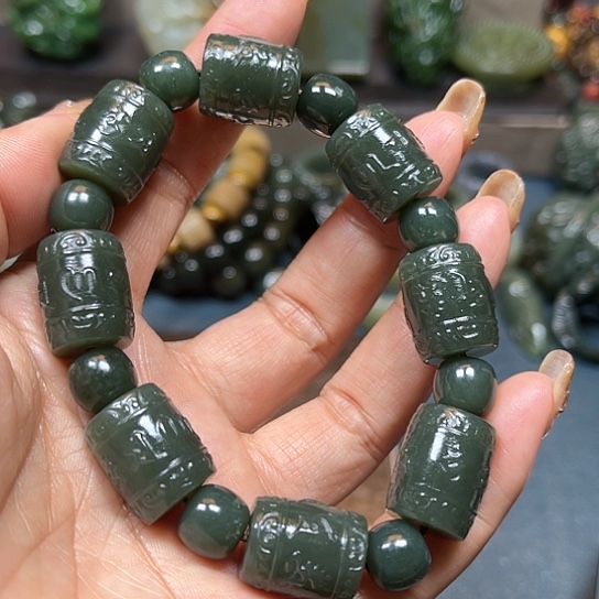 和田玉手串未镶嵌