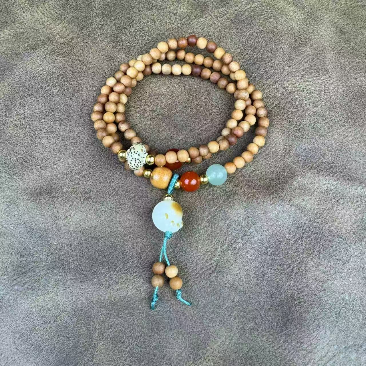 檀香（芭比檀）0.4手串+猫抓（无礼盒）K60