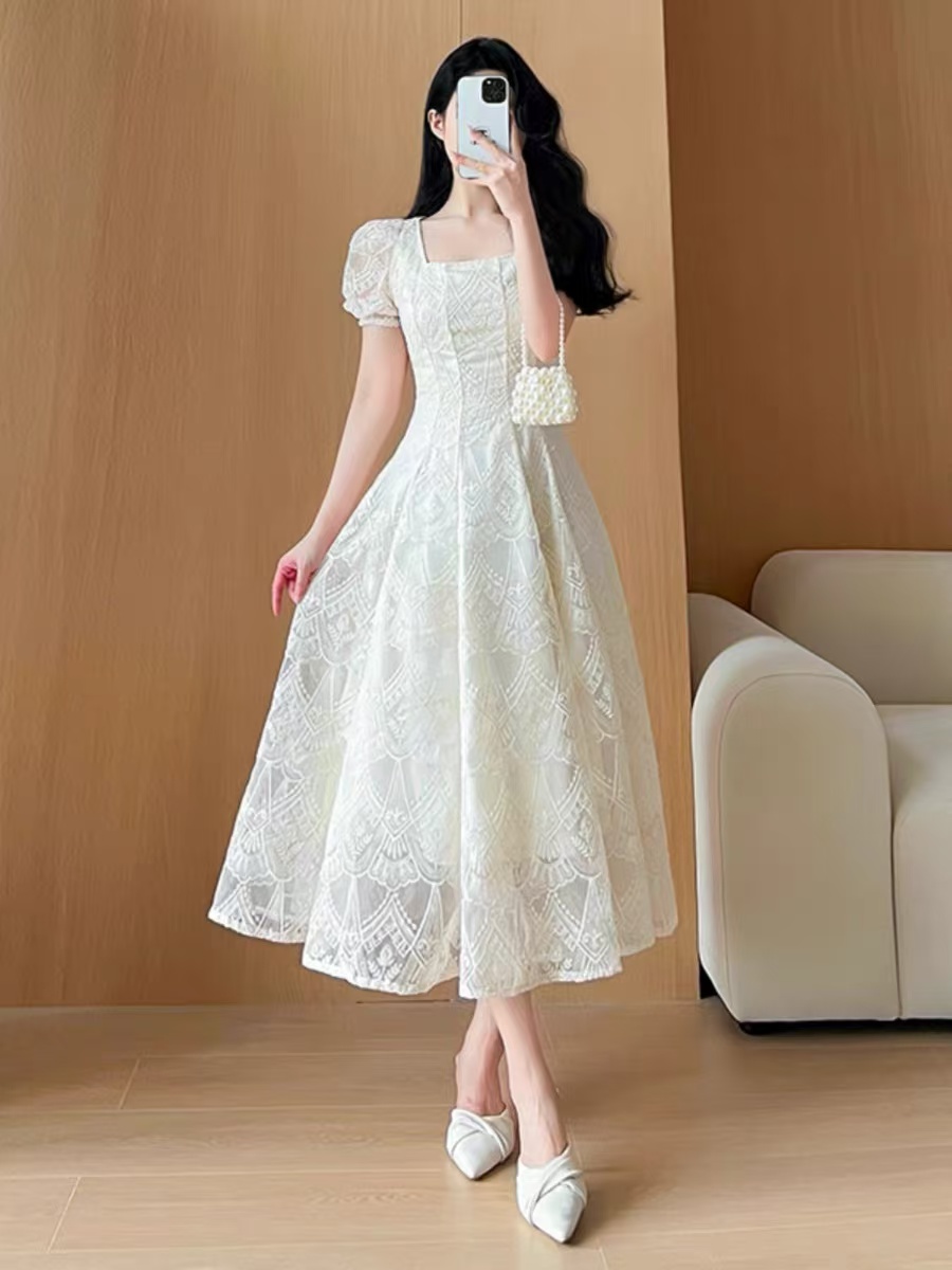 【801-900】25年新款气质长裙高级茶歇法式赫本风碎花连衣裙