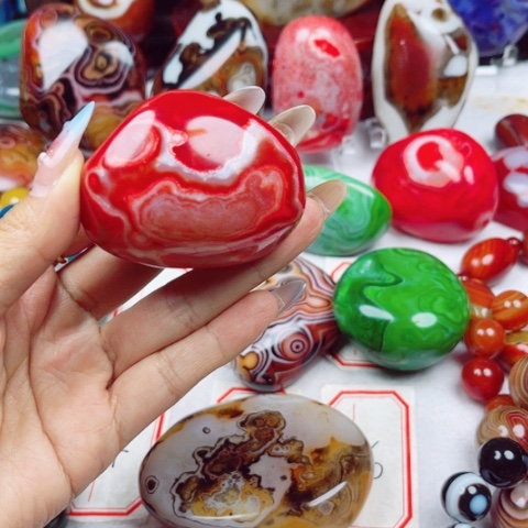 玛瑙/玉髓挂件未镶嵌七*爷