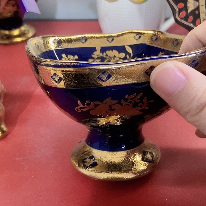 瓷片瑕疵………………………………………