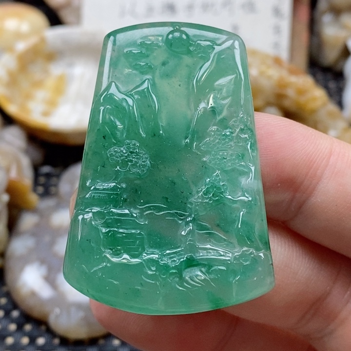 石英质玉颈饰未镶嵌