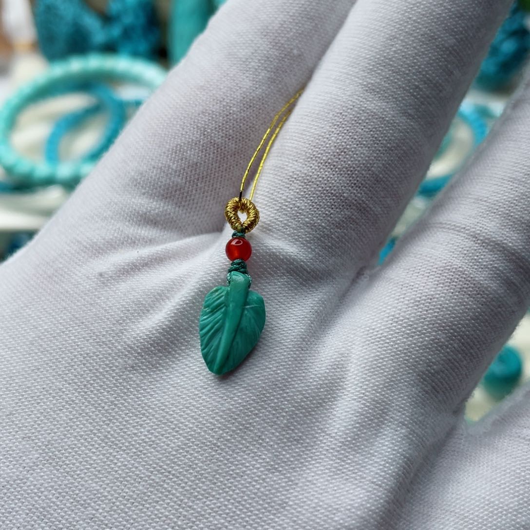 南红玛瑙未镶嵌珠宝奇石