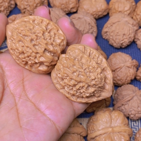 【闪购商品】文玩核桃吊坠官帽42