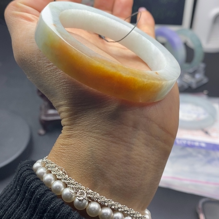 定制翡翠翡翠手镯未镶嵌