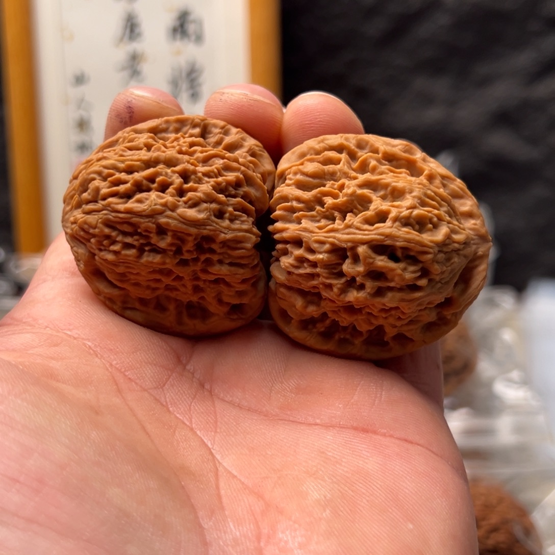 媛***.把件文玩核桃南疆42微色差黄线