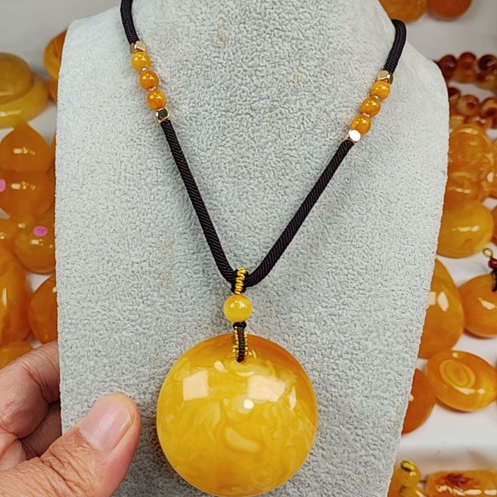 蜜蜡吊坠(赠链)未镶嵌