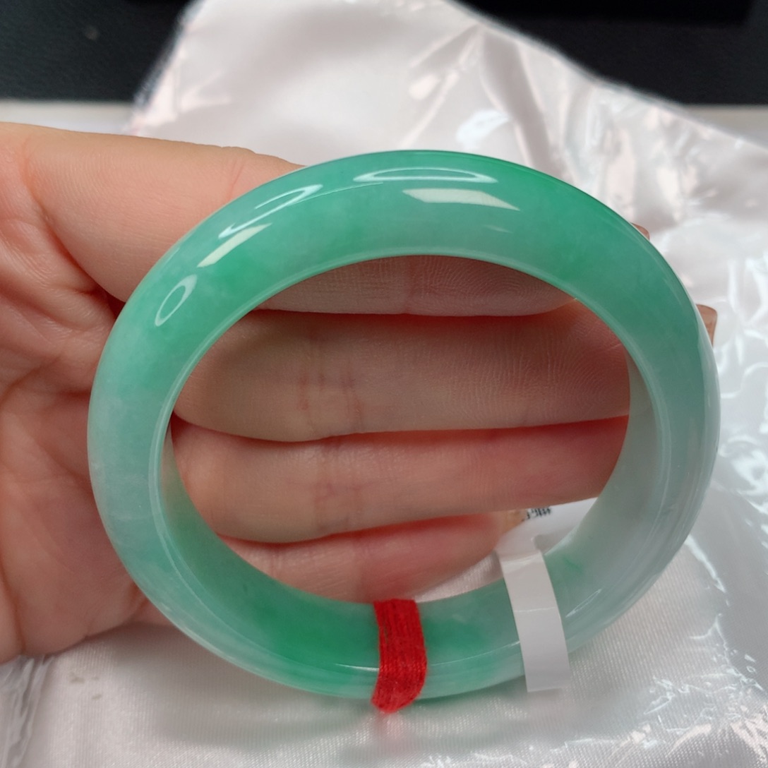 翡翠手镯未镶嵌51-52 苹果绿