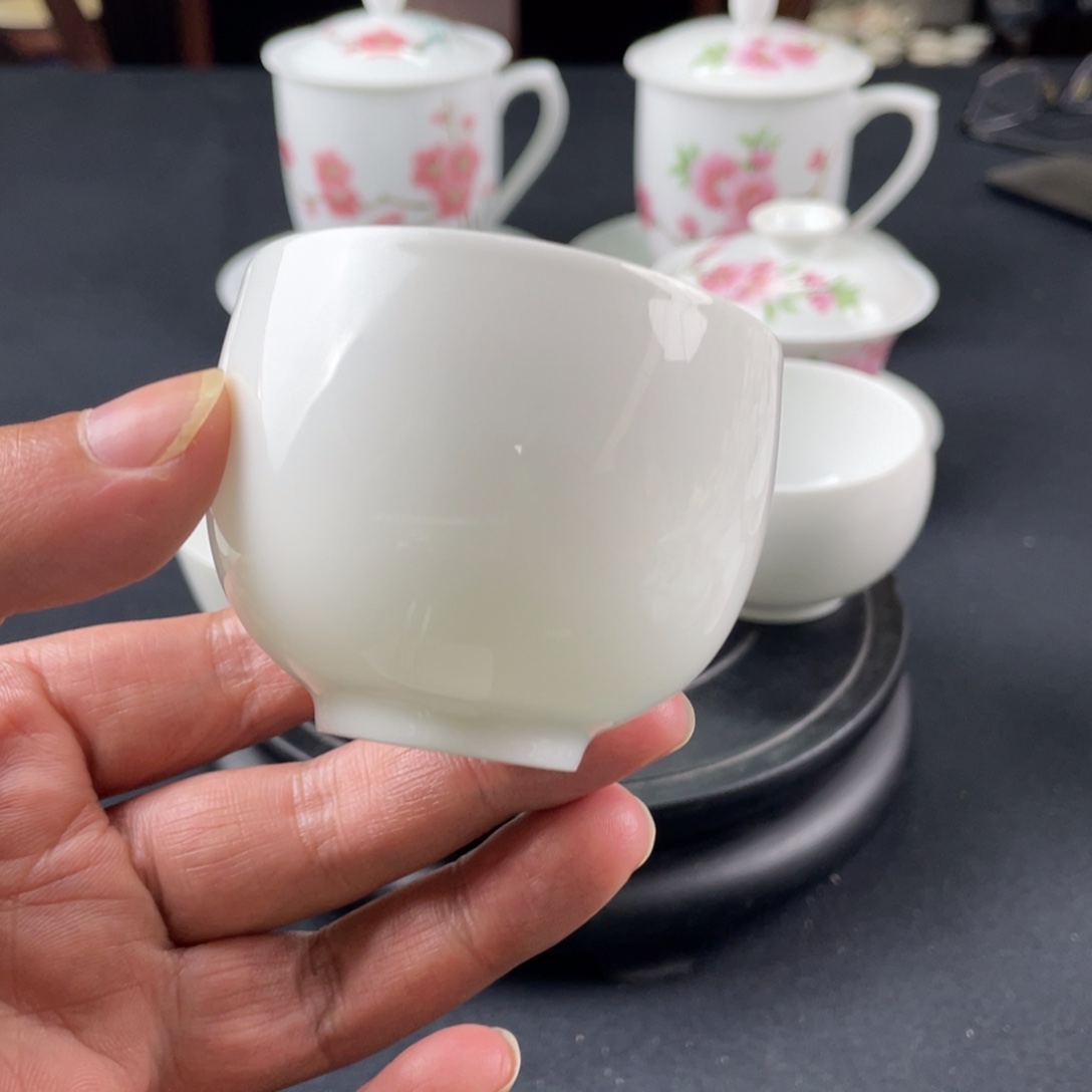 瓷片轻工业陶瓷研究所