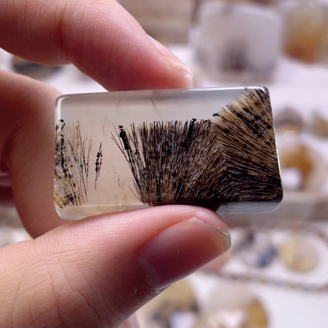 玛瑙/玉髓未镶嵌珠宝奇石