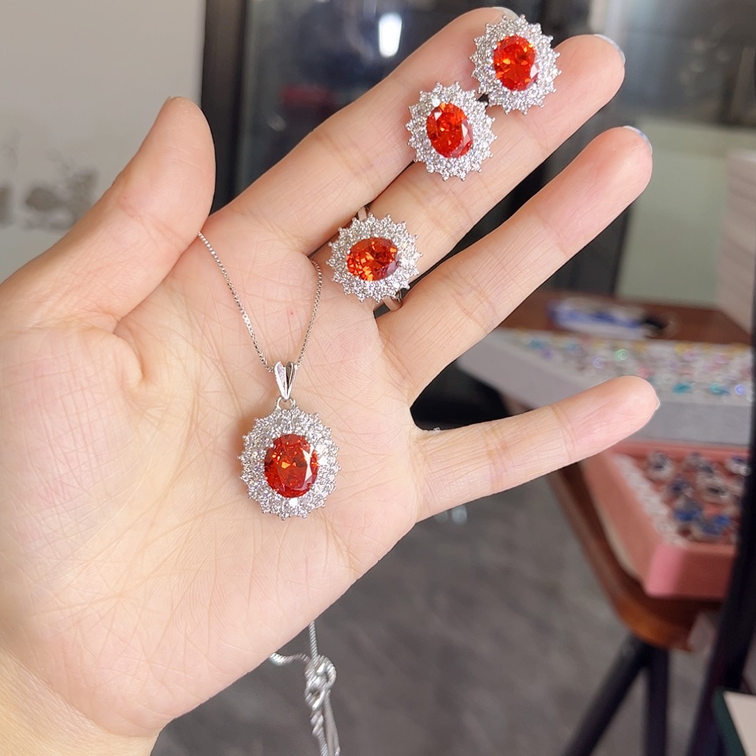 颈饰银S925镶嵌石榴石（芬达石）套装