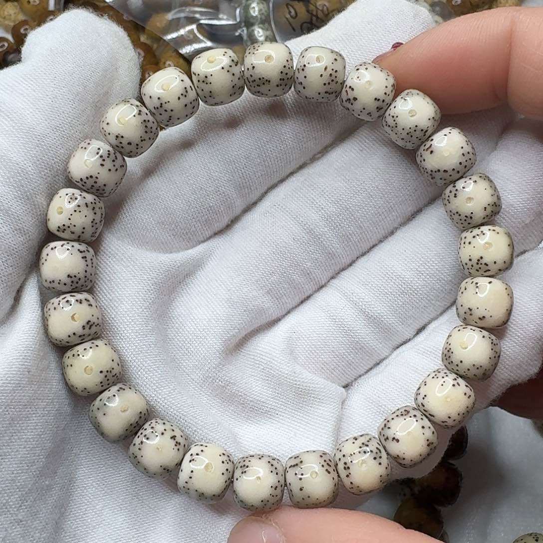 星月菩提手串9瓷白飘青花大牛眼同枝
