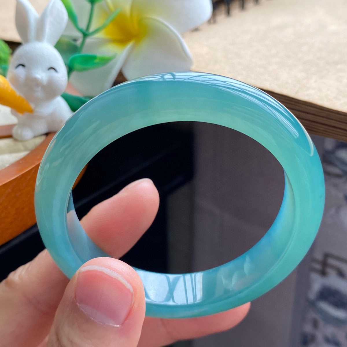 3.27批2351号翡翠手镯，51-11.87.8冰湖绿色镯！介于蓝和绿之间的