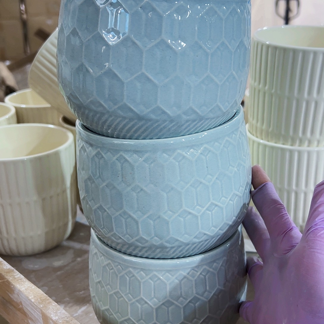 有孔外贸尾单陶瓷花盆凑单10米包邮