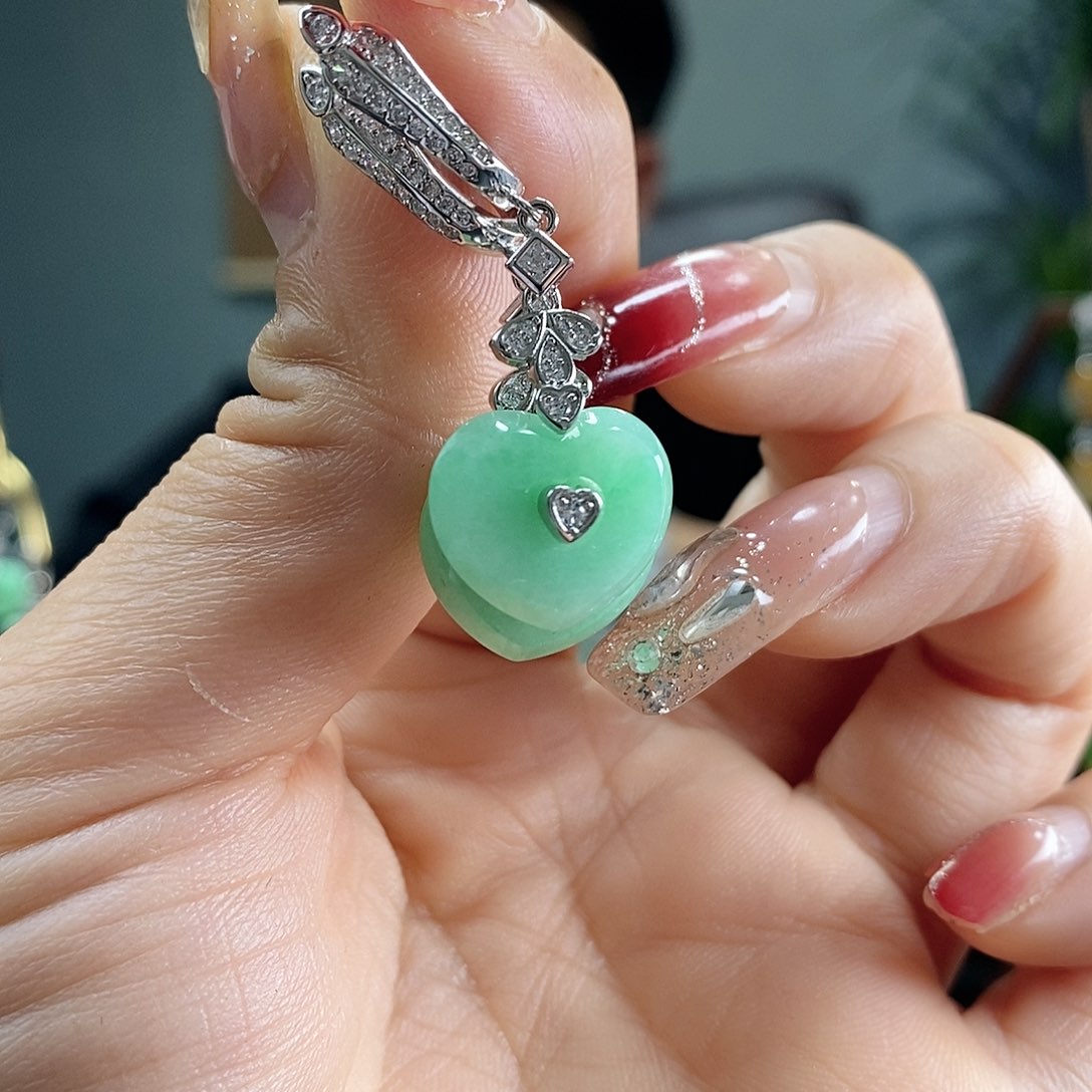 翡翠耳饰银S925镶嵌翡翠