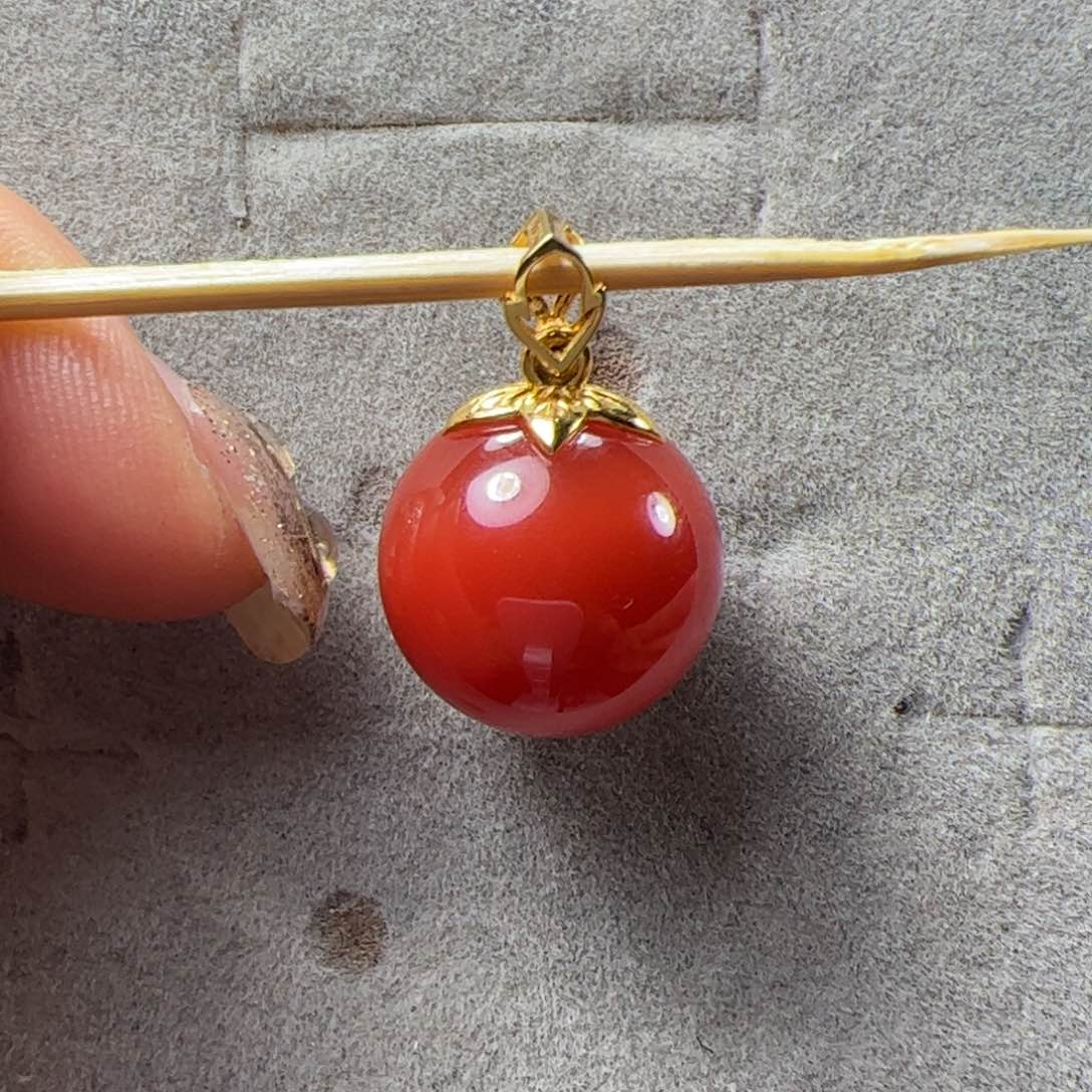 南红玛瑙15+锁骨珠吊坠18K金镶嵌