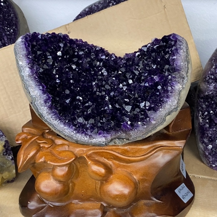 未镶嵌紫晶大型摆件（非配饰）