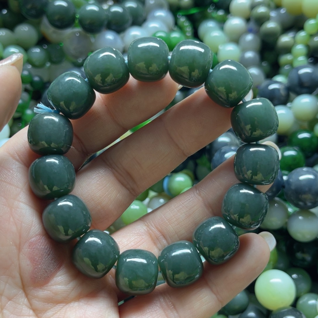 和田玉手链未镶嵌