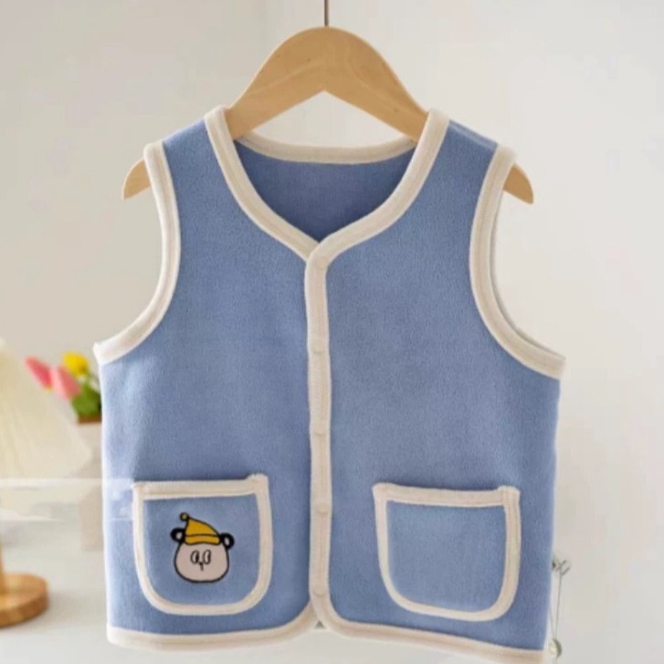 拉K儿童马甲时尚柔软