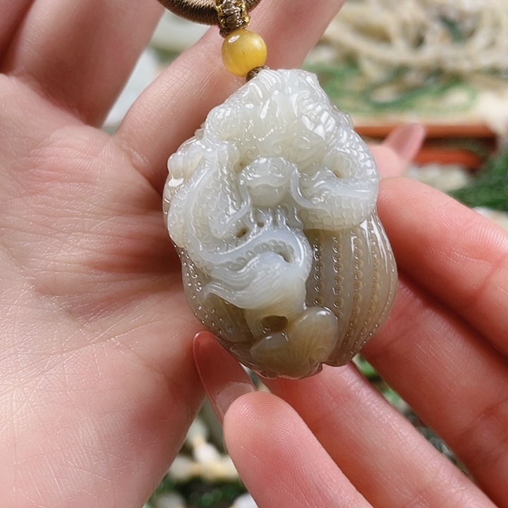 未镶嵌和田玉挂件