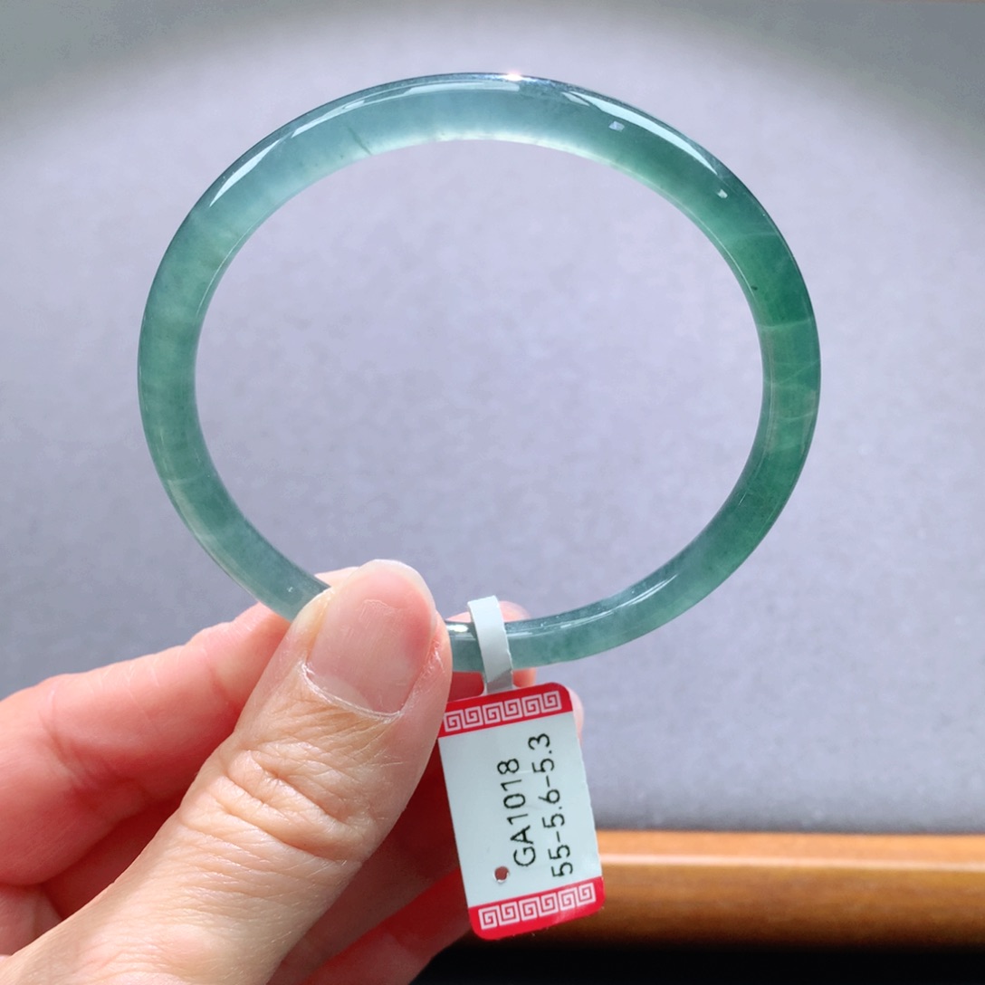 翡翠手镯未镶嵌天然翡翠手镯叮当镯