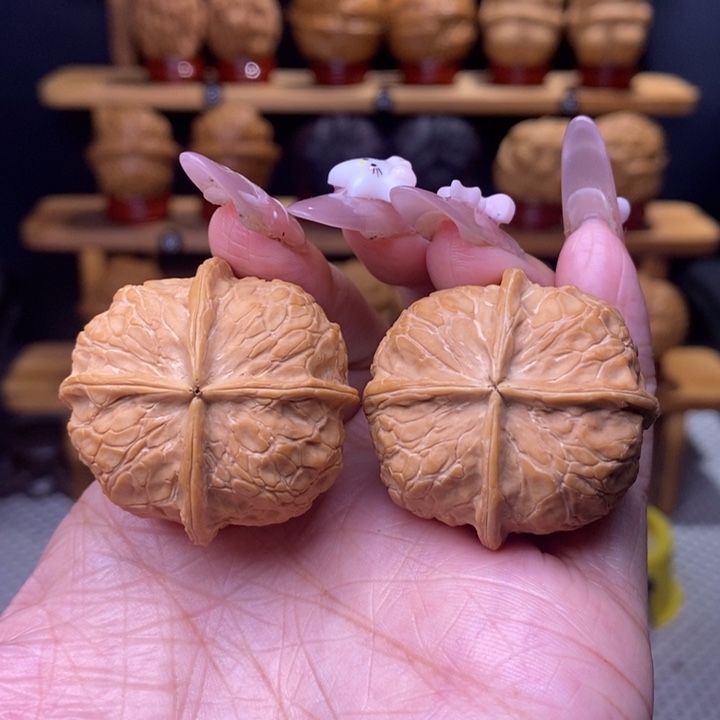 知***一文玩核桃把件柿饼子四棱2号