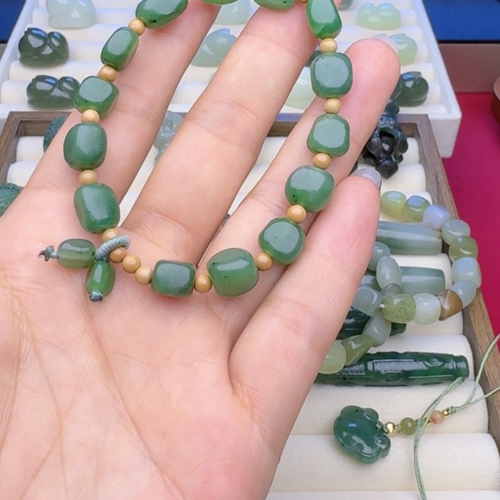 *****和田玉（糖玉）未镶嵌车挂