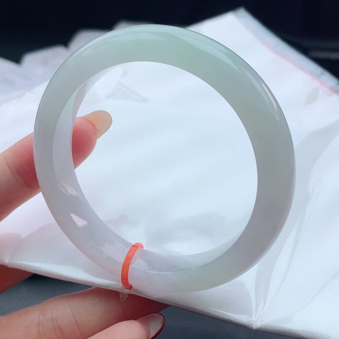 翡翠手镯未镶嵌53圈口101121