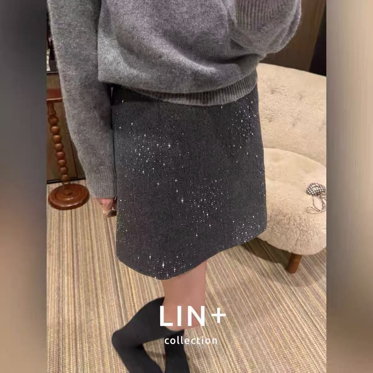 25262 毛呢半身裙短裙亮片巨好看小个子秋冬轻奢高级感a字半裙