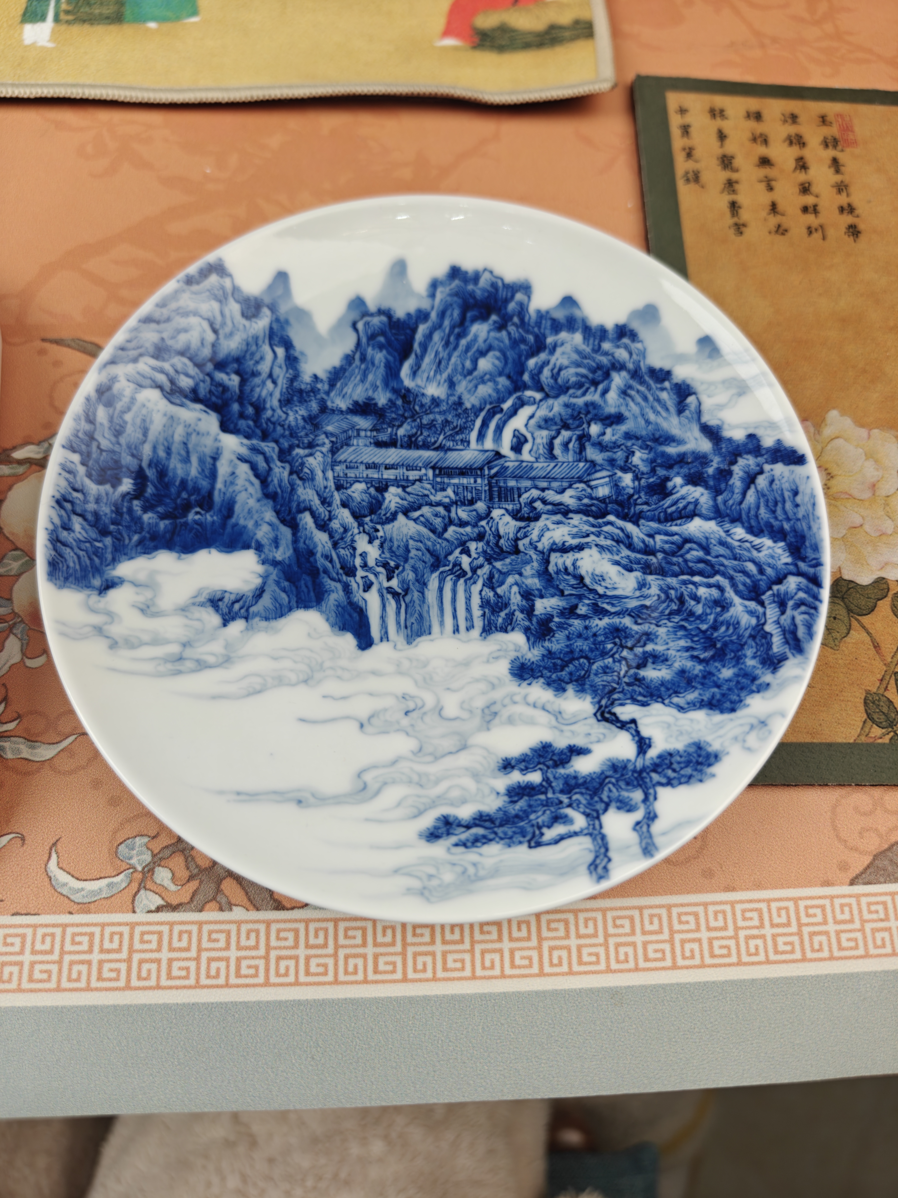 青花壶承手工绘画