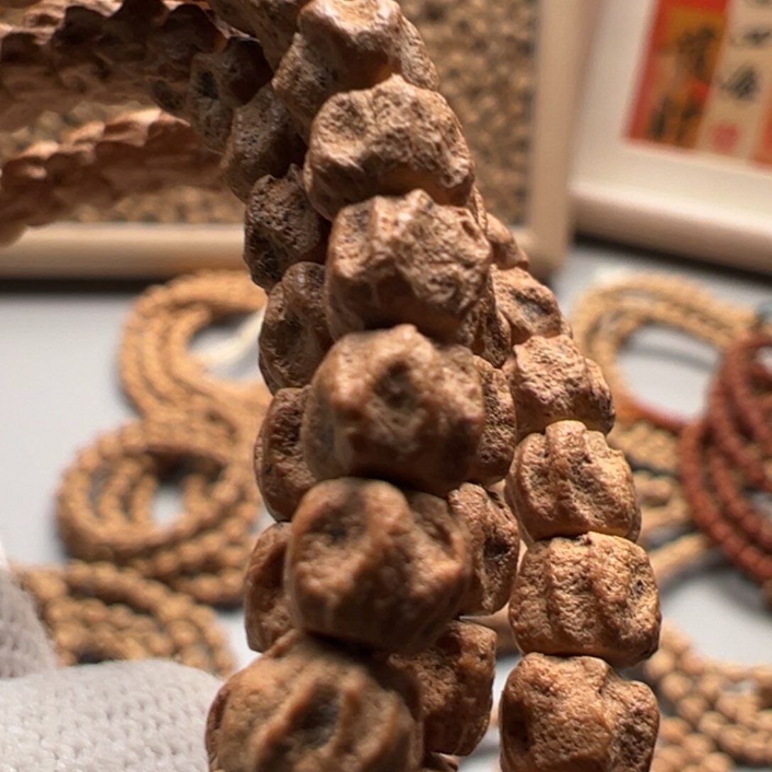 柏香籽/百香籽吊坠不**饭