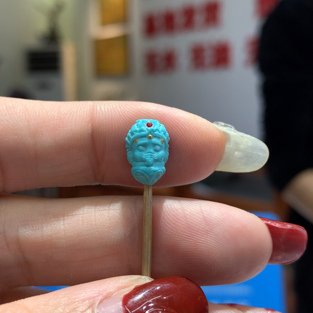 绿松石配饰未镶嵌