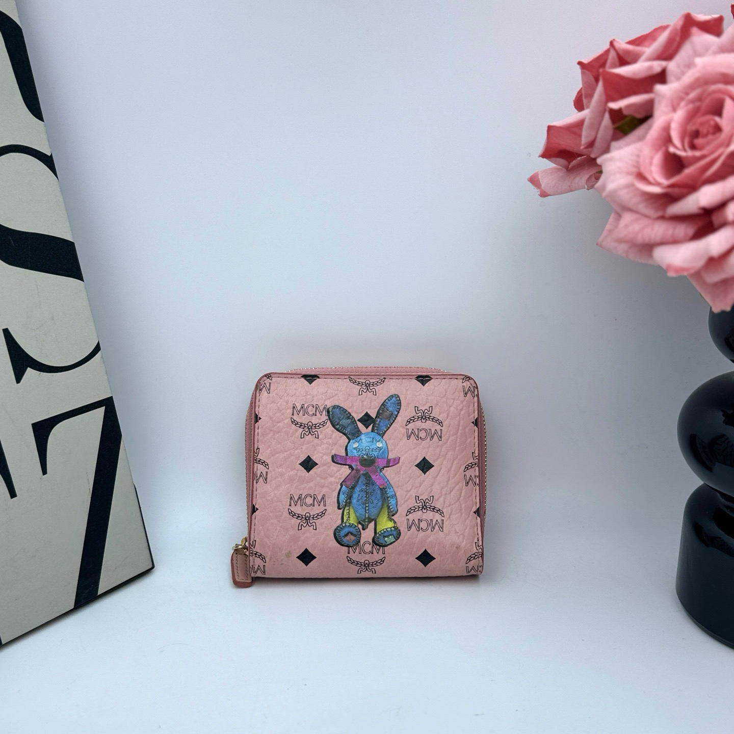 95新 MCM MCM xy 9542粉色兔子短款钱包11x9